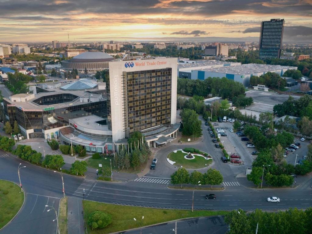 Pullman Bucharest World Trade Center — 2