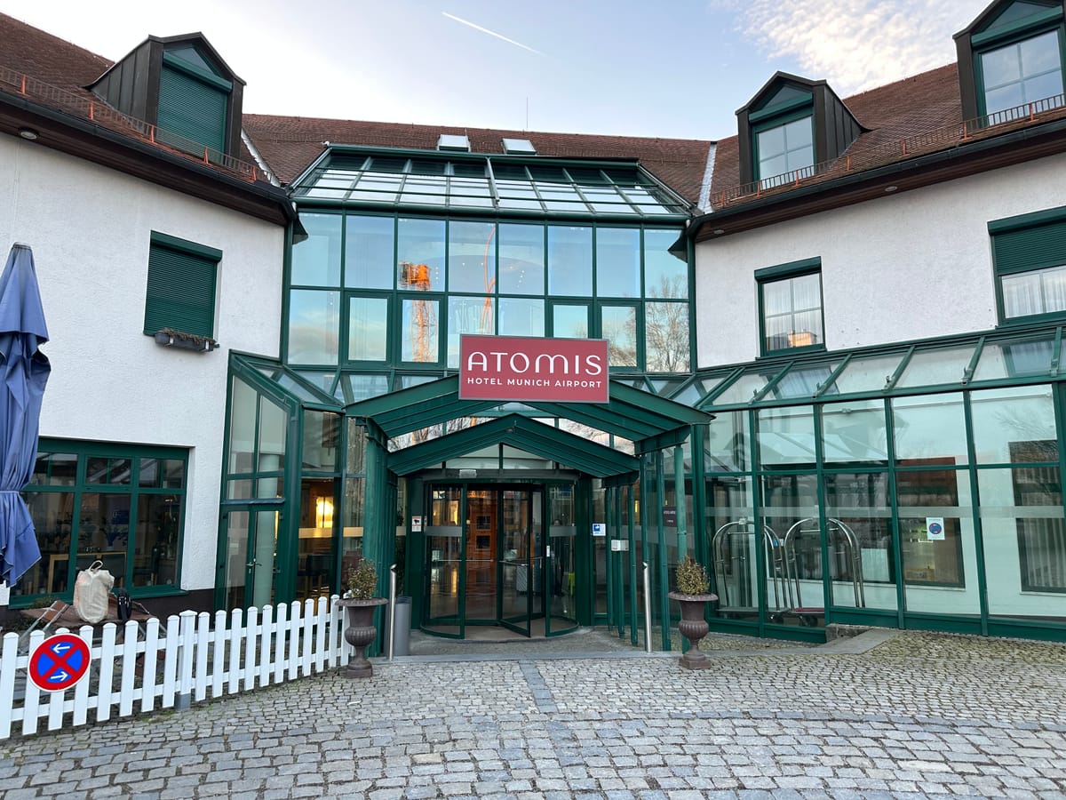 Atomis Hotel Munich Airport by Mercure — 3