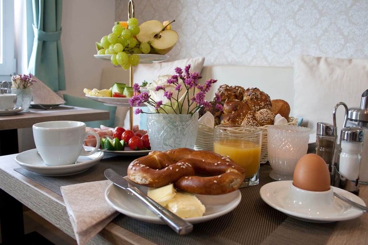Hotel Claro garni — 1