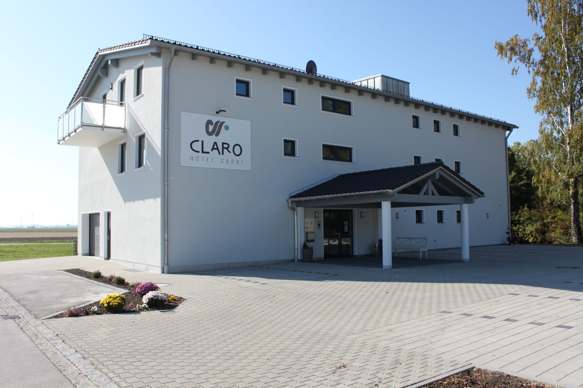 Hotel Claro garni — 2