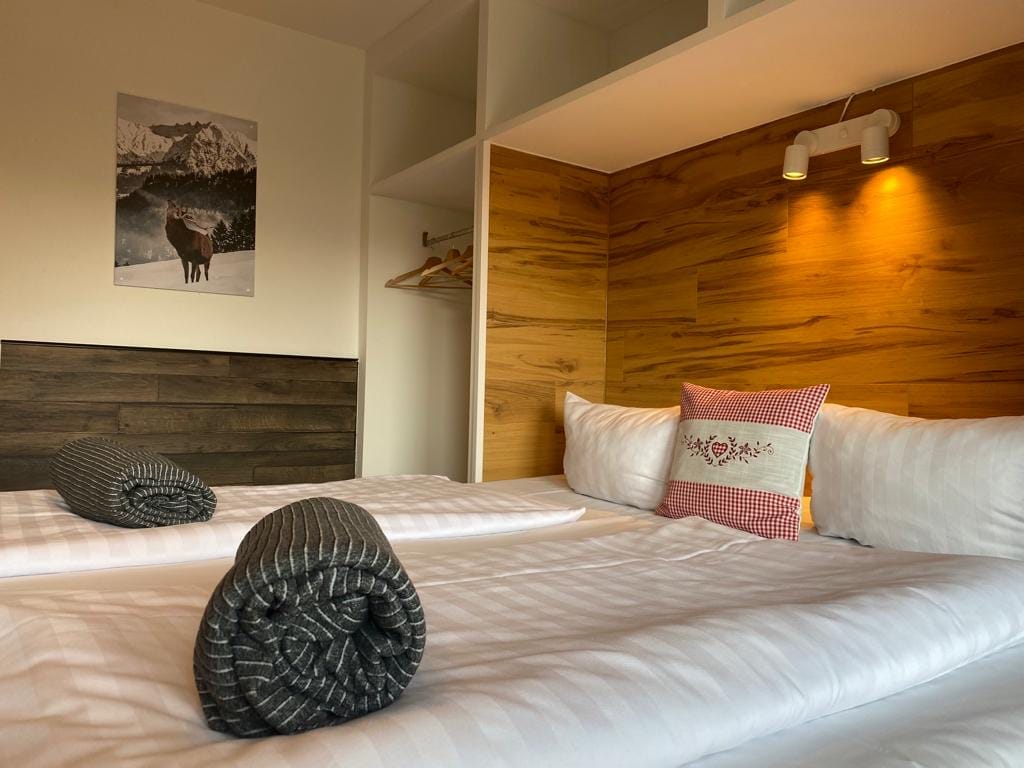 Runas Hotel GmbH — 2