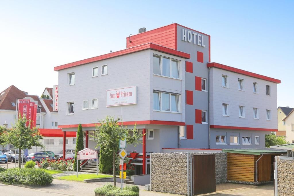 Hotel Zum Prinzen Sinsheim — 1