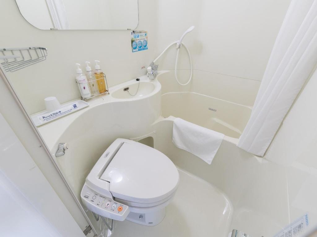 Super Hotel Tokyo JR Tachikawa Kitaguchi — 3