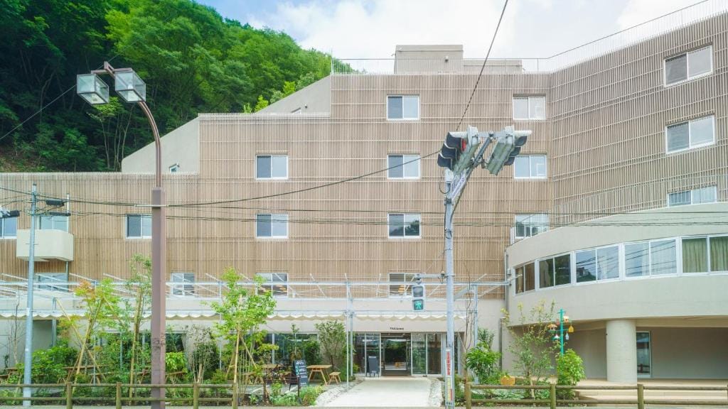 TAKAONE ACTIVITY&STAY — 1