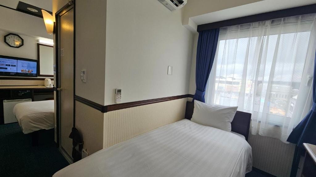 Toyoko Inn Tokyo Akigawa-eki Kita-guchi — 5