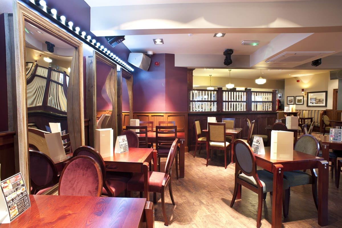 Cabot Court Hotel — 5
