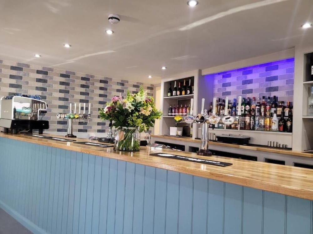South Sands Hotel — 5
