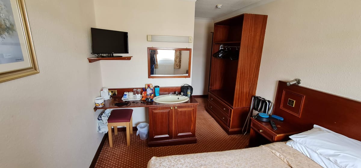 The Sandringham Hotel — 4