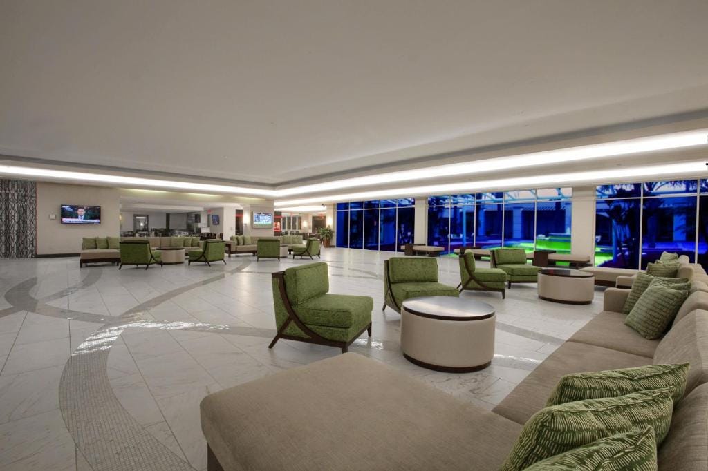 DoubleTree by Hilton at the Entrance to Universal Orlando — 5