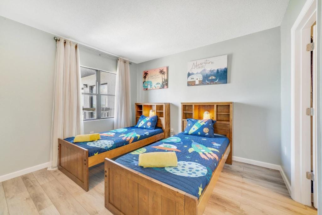 Fabulous Resort Condo with Heated Pool! — 2
