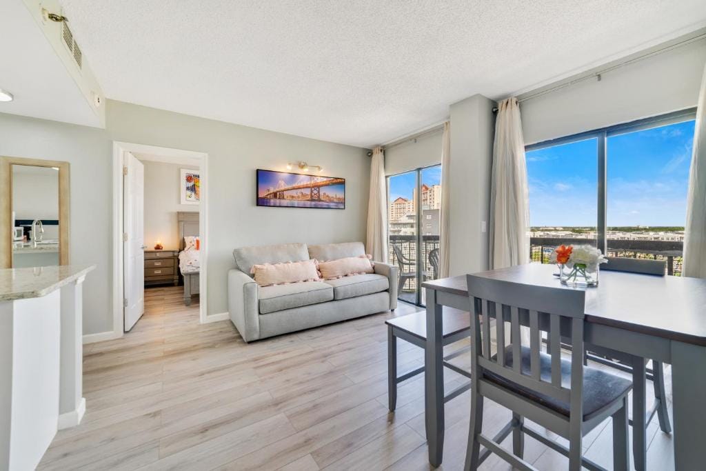 Fabulous Resort Condo with Heated Pool! — 4