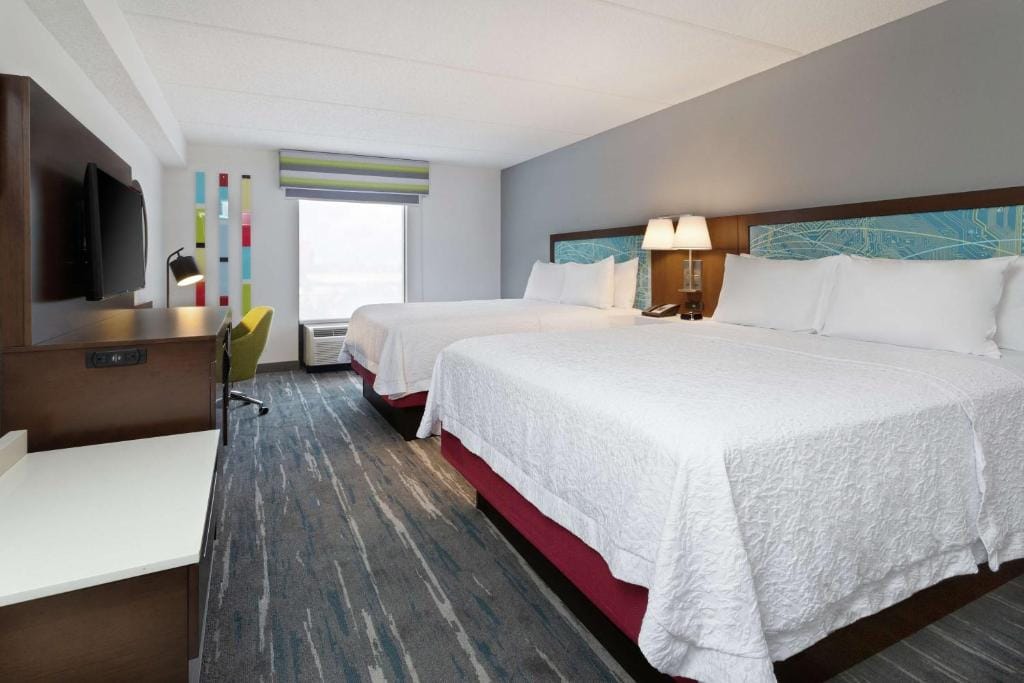 Hampton Inn & Suites Orlando International Drive North — 2