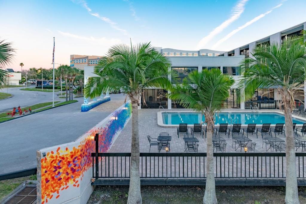 Hotel Monreale Express International Drive Orlando — 4