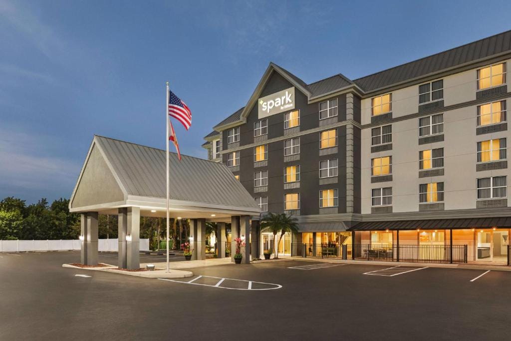 Spark by Hilton Orlando Universal Boulevard — 2