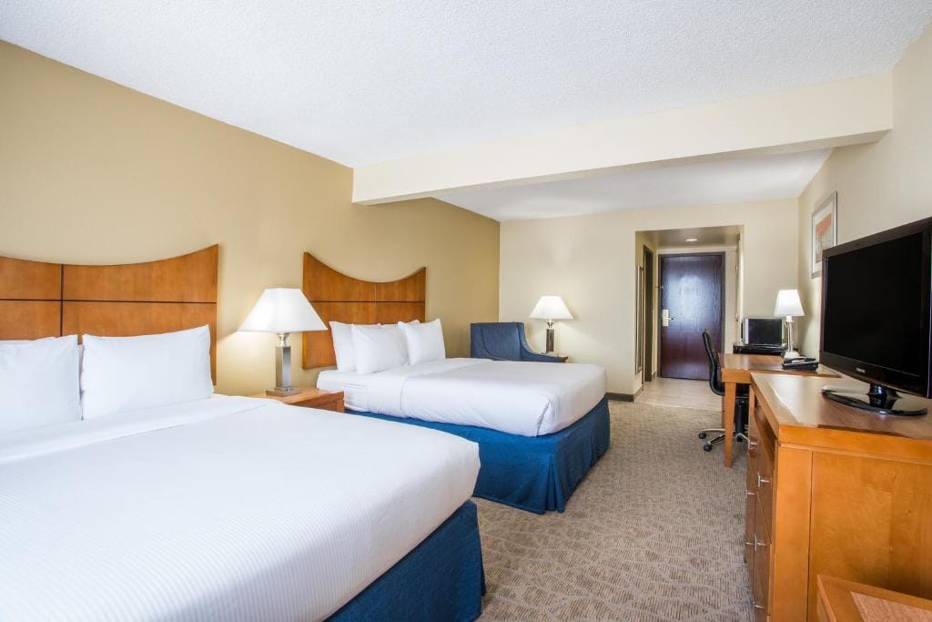 Wingate by Wyndham, Universal Studios - Free Theme Park Shuttle — 2