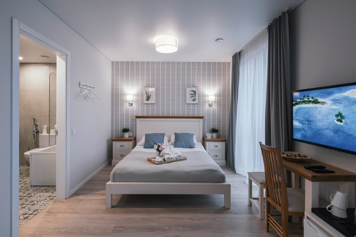 J14A | Rooms & Apartments — 1