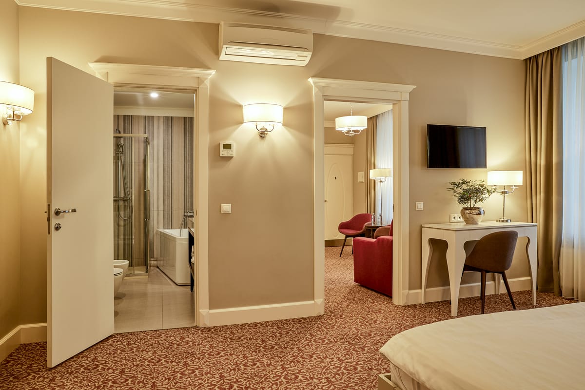 Ratonda Centrum Hotels — 3