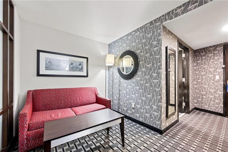 Comfort Suites Williamsburg Historic Area — 4