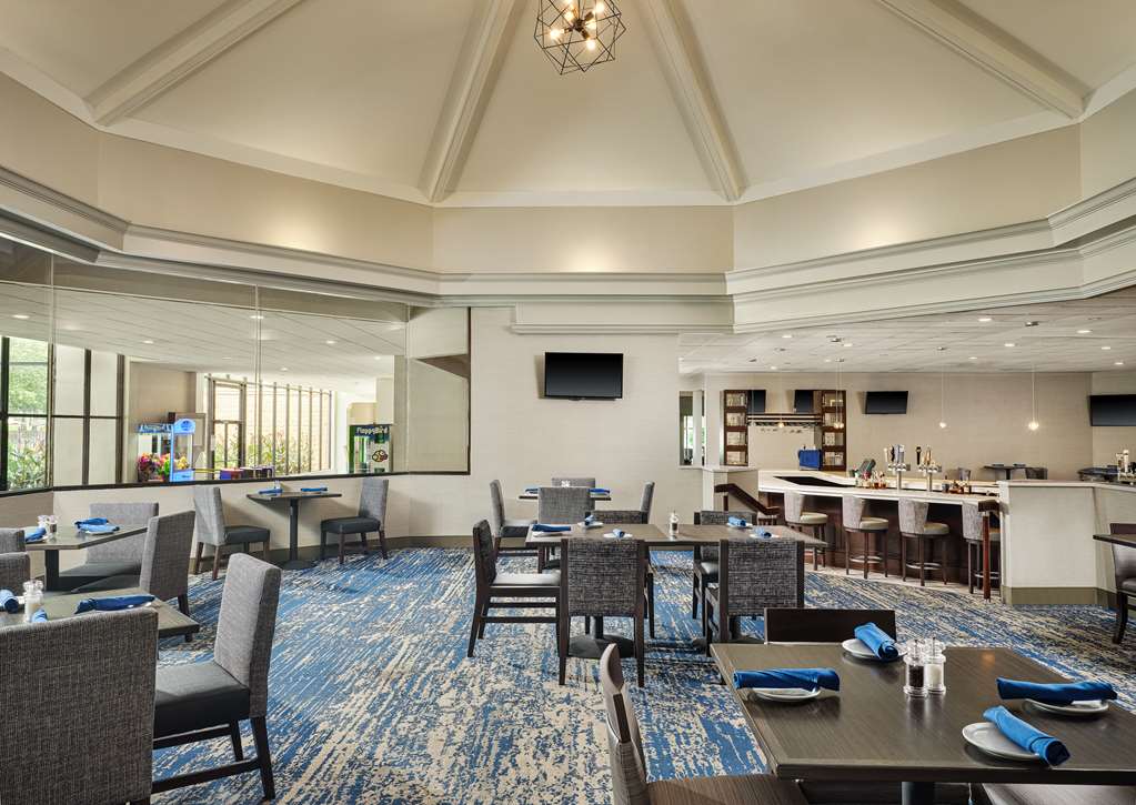 DoubleTree by Hilton Hotel Williamsburg — 3
