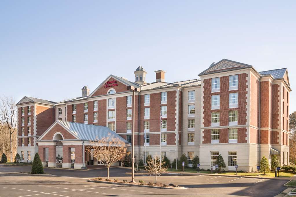 Hampton Inn & Suites Williamsburg-Central — 3