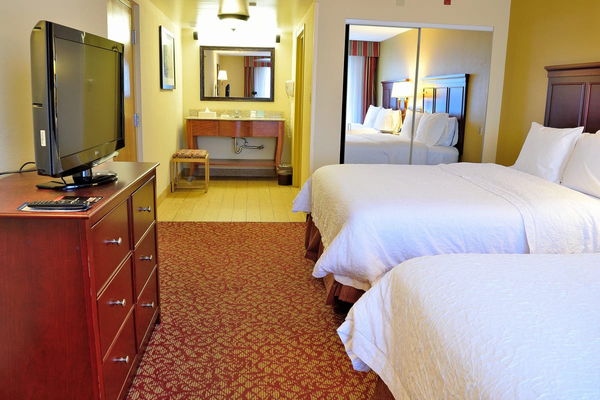 Hampton Inn & Suites Williamsburg-Richmond Rd. — 1