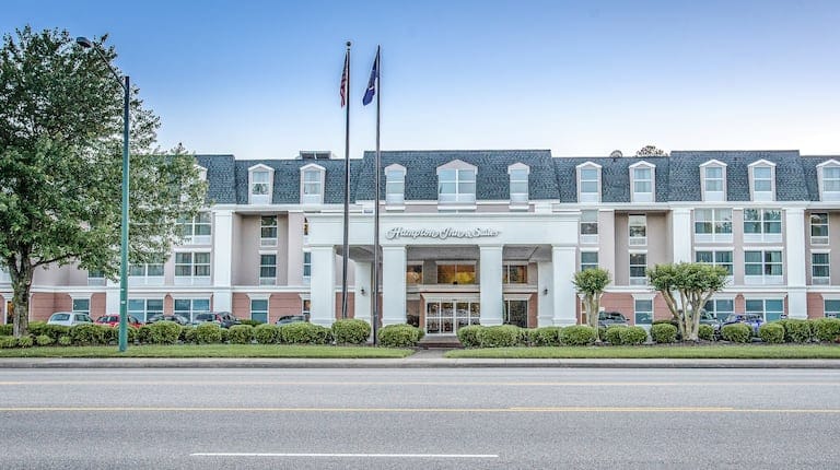 Hampton Inn & Suites Williamsburg-Richmond Rd. — 2