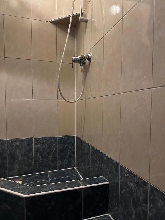 Hotel Haga — 3