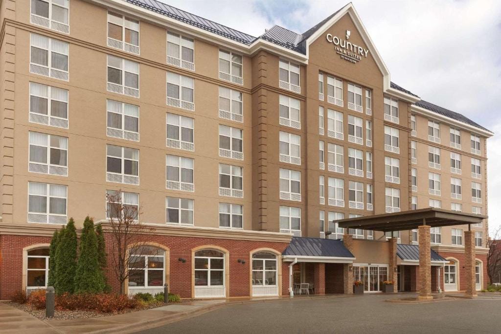 Country Inn & Suites by Radisson, Bloomington at Mall of America — 1