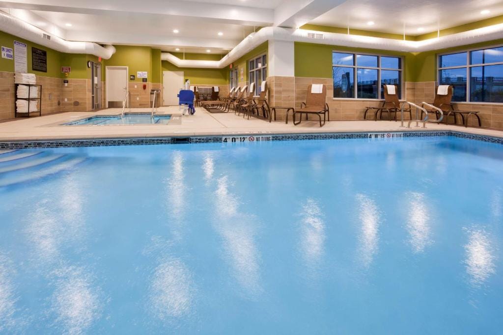 Hampton Inn Minneapolis Bloomington West — 4