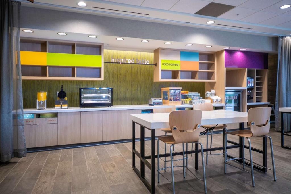 Home2 Suites By Hilton Minneapolis-Mall of America — 5