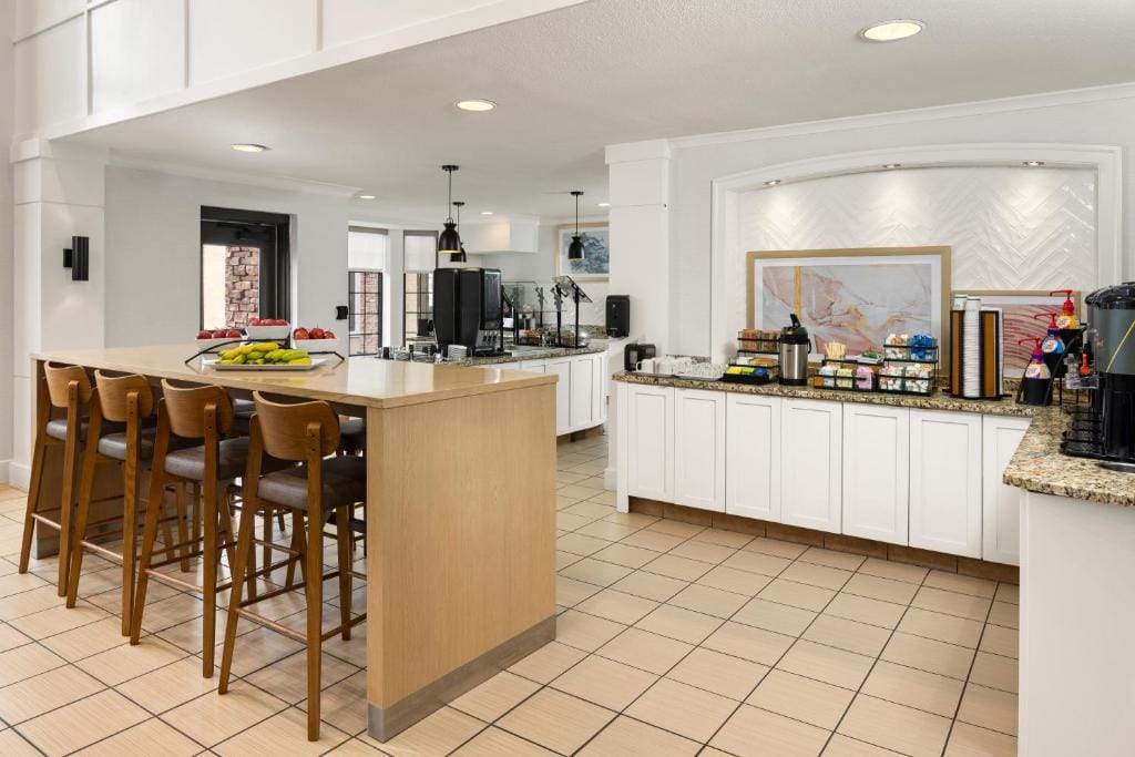 Staybridge Suites Minneapolis-Bloomington by IHG — 3