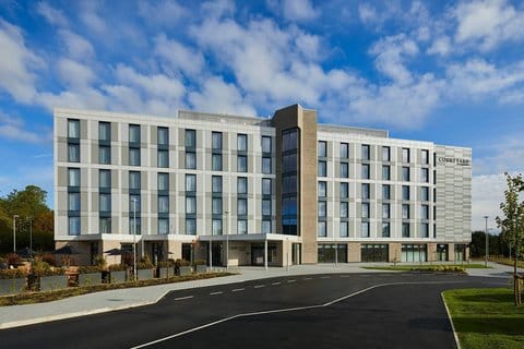 Courtyard by Marriott Keele Staffordshire — 4