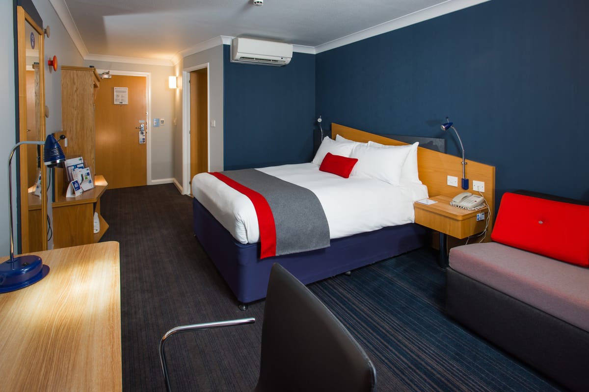 Holiday Inn Express Stoke on Trent by IHG — 3