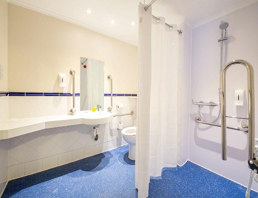 Travelodge Stoke-on-Trent Trentham — 4