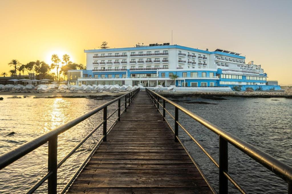 Arkin Palm Beach Hotel — 1
