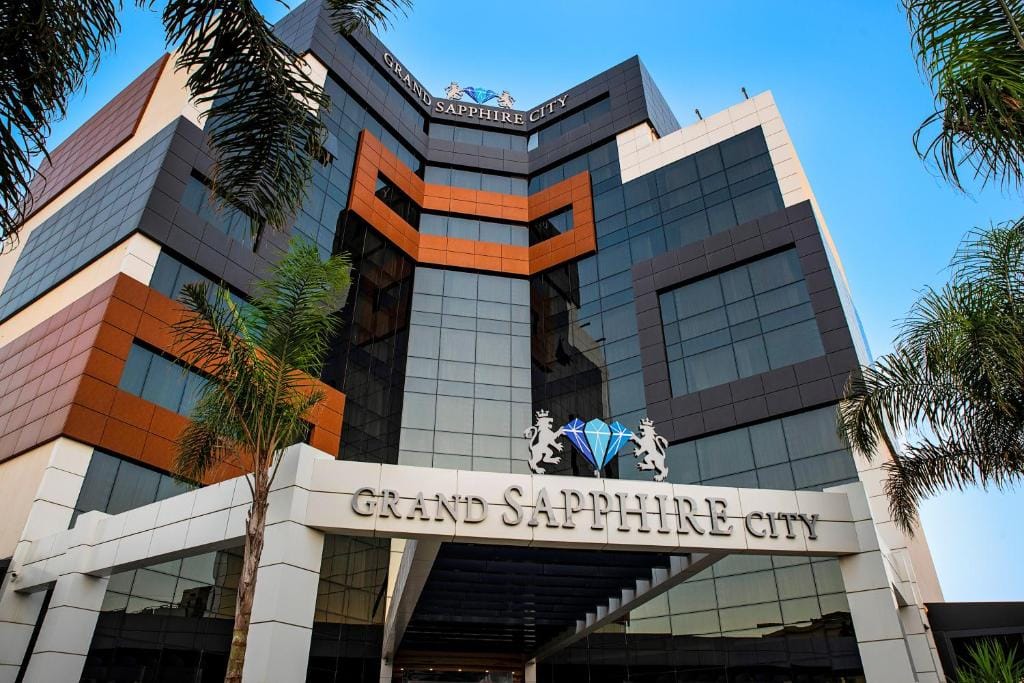Grand Sapphire City Hotel — 1