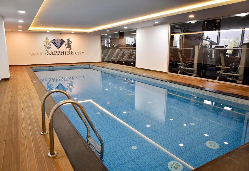 Grand Sapphire City Hotel — 4