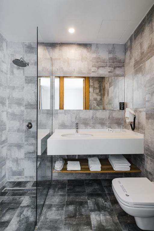 Ingate Hotel — 3