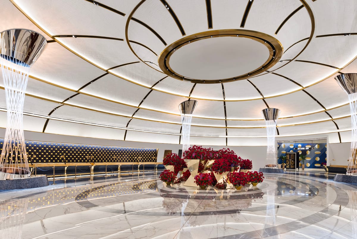 Fontainebleau Las Vegas — 5