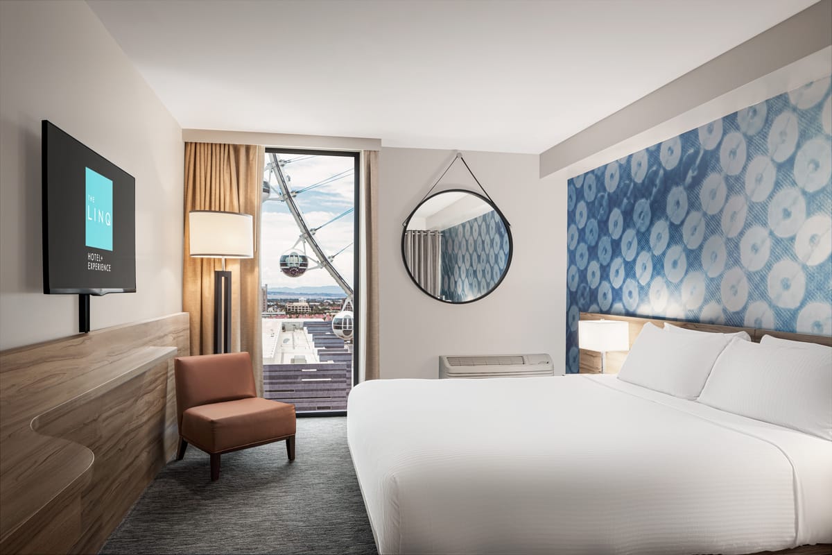 The LINQ - A Caesars Rewards Destination — 3