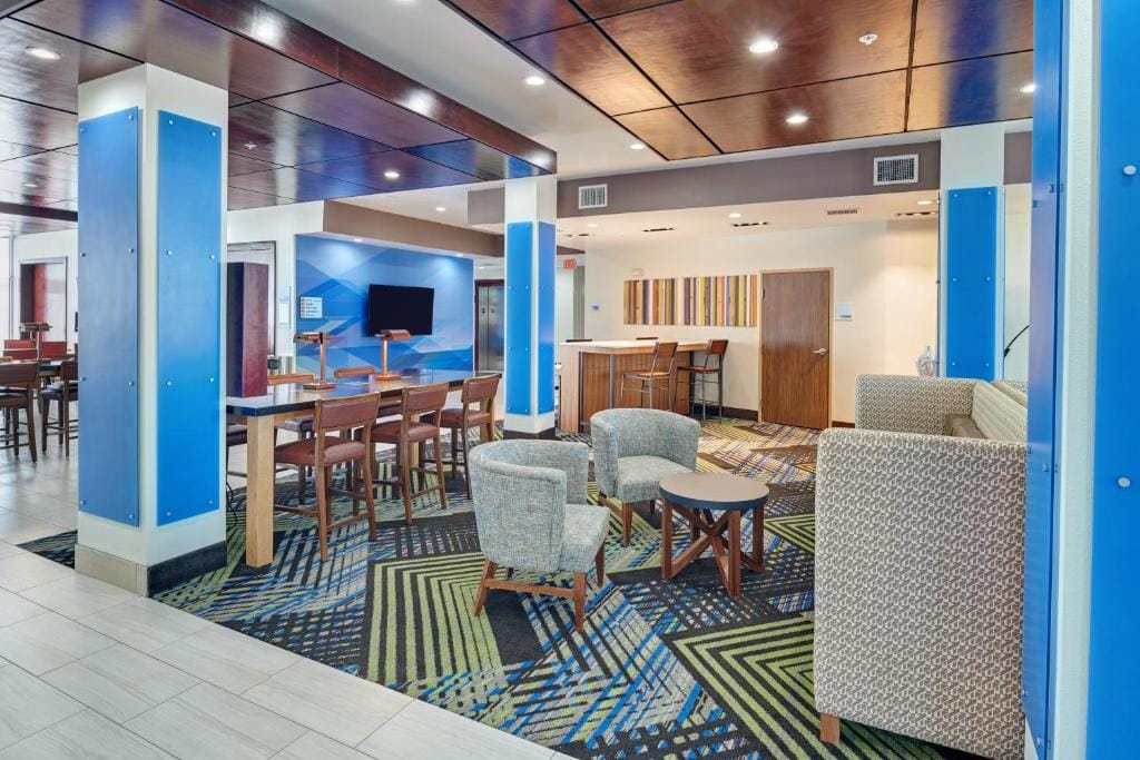 Holiday Inn Express & Suites El Paso - Sunland Park Area by IHG — 5