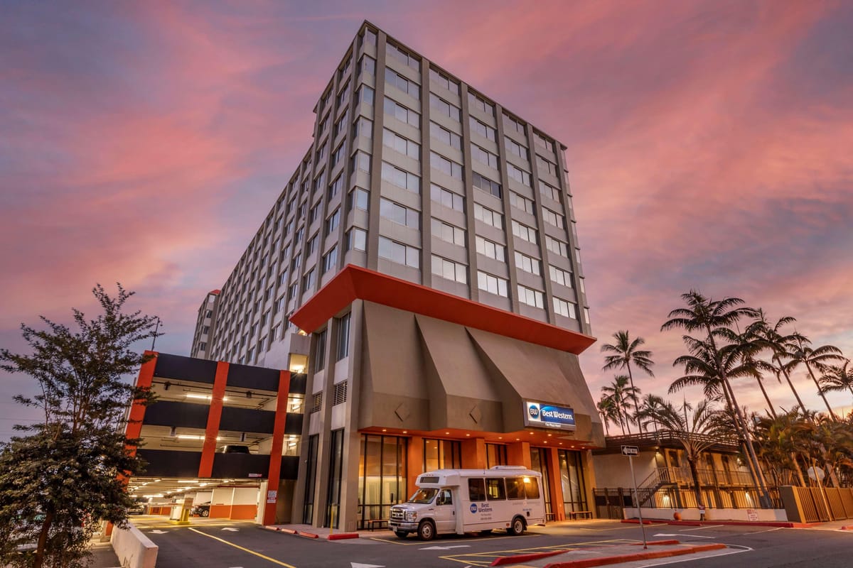 Best Western The Plaza Hotel Honolulu Airport — 4