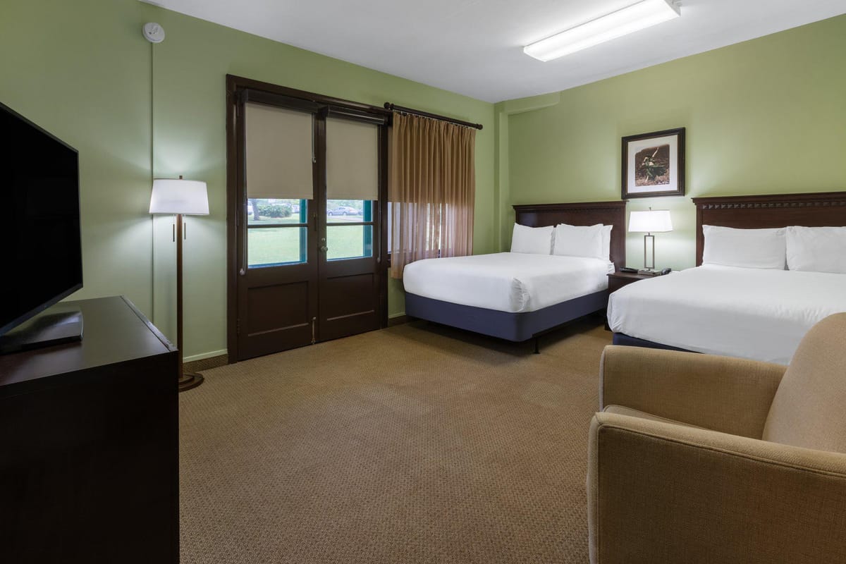 IHG Army Hotels Building 228 — 4