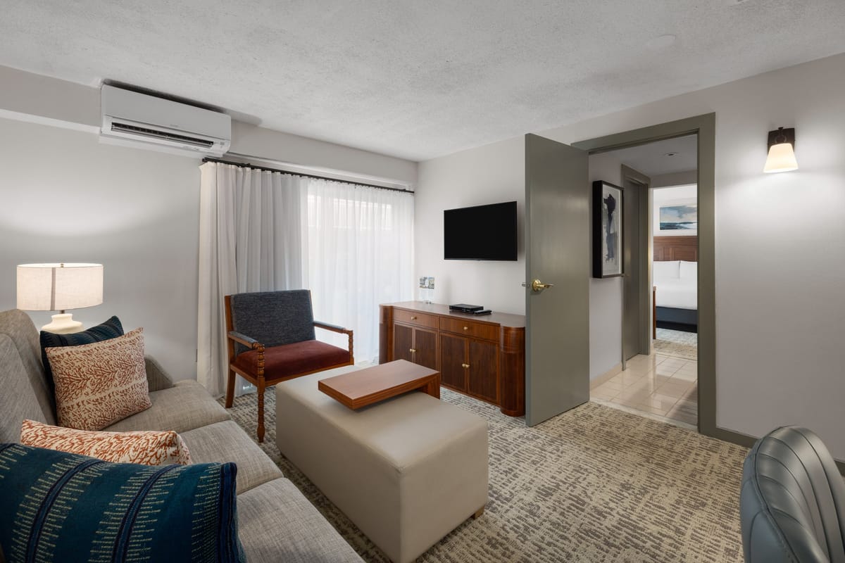 IHG Army Hotels Building 719 — 3