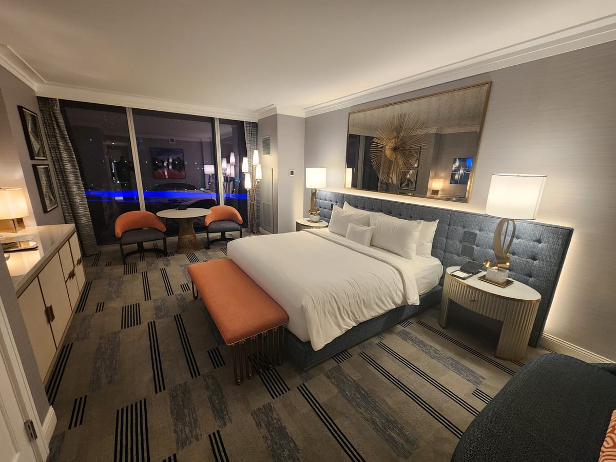 Fontainebleau Las Vegas — 3