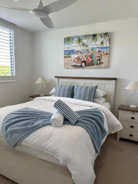 Luxury 3BR, 2BA Unit with Pool & BBQ in Gold Coast — 2