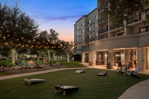 Courtyard by Marriott San Antonio Six Flags® at The RIM — 1