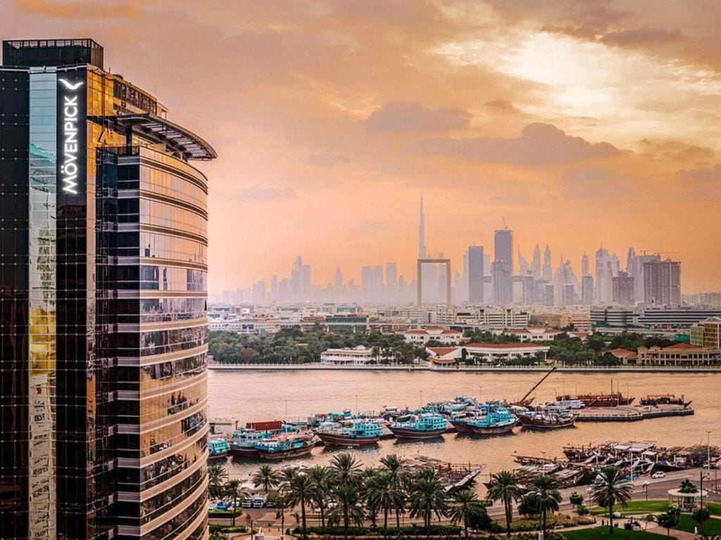 Mövenpick Dubai Creek — 1