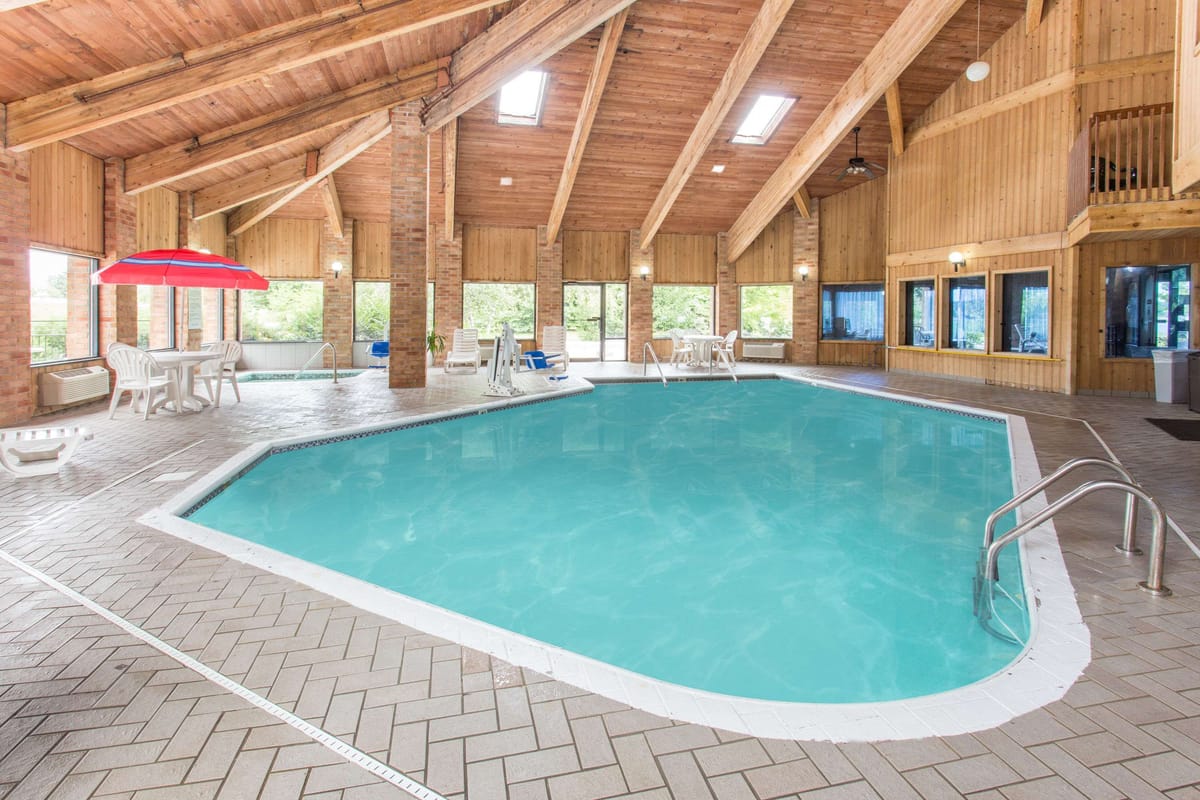 Baymont by Wyndham Muskegon — 2