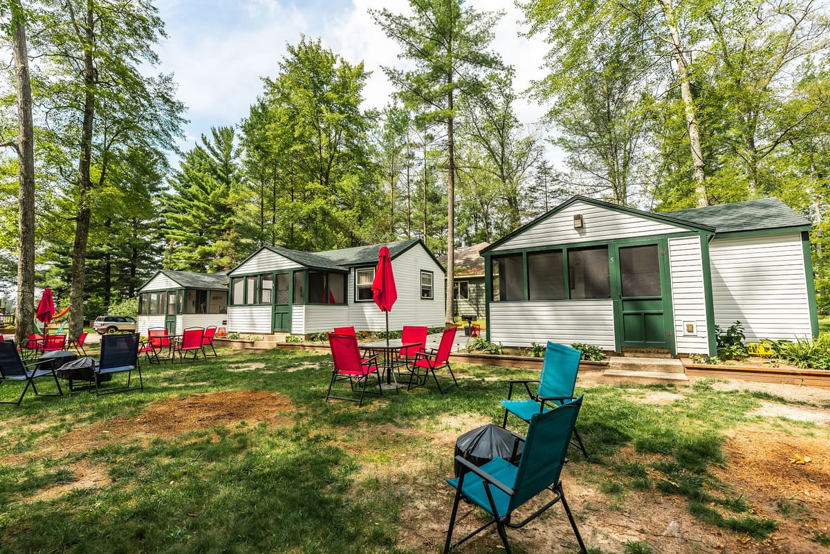 Big Blue Lake Cottages — 4